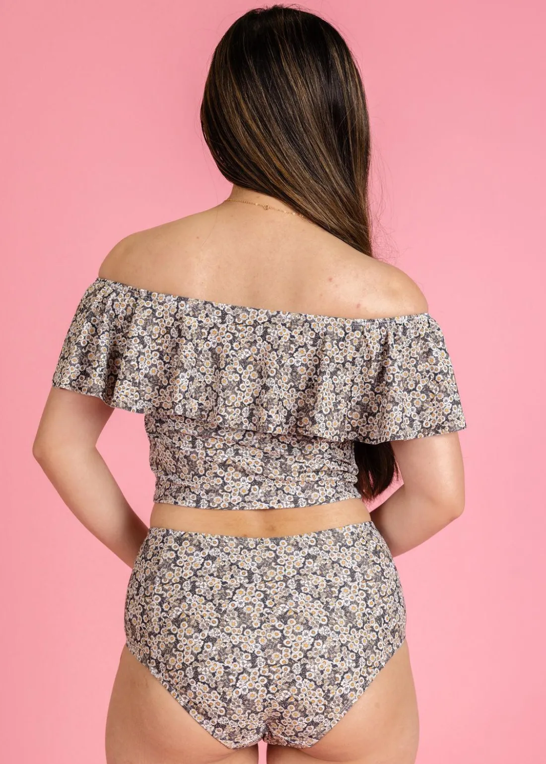 Kortni Jeane Antique Daisy | Ruffled Around Top AntiqueDaisy Hot
