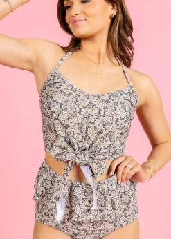 Kortni Jeane Antique Daisy | Tied-Up Top AntiqueDaisy Outlet