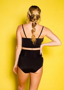 Kortni Jeane | Oversized Ruffle Top Black Sale