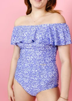 Kortni Jeane | Ruffled Around Top Doodles Fashion