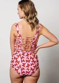 Kortni Jeane | Original Latter-Back Top Metamorphosis Fashion