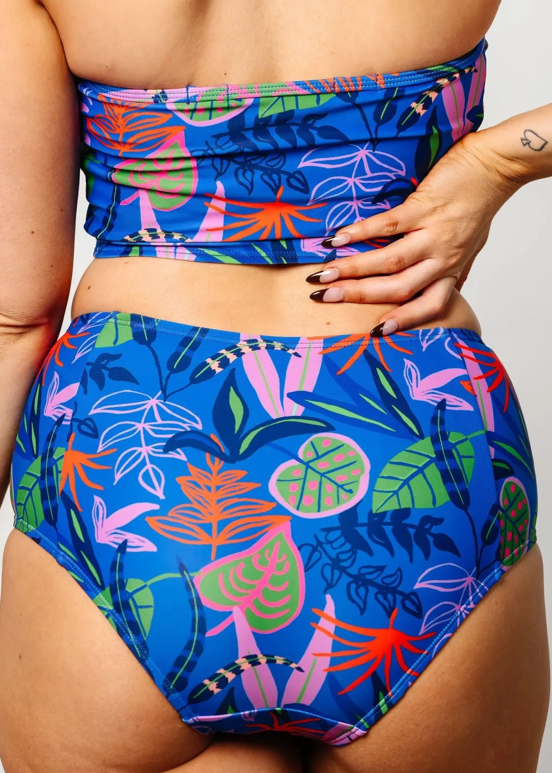 Kortni Jeane Midnight Jungle | Mid-Rise Bottoms Midnight_Jungle Outlet