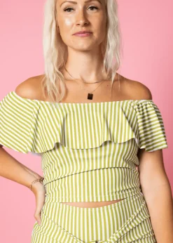 Kortni Jeane Pear Stripes | Ruffled Around Top PearStripes Fashion